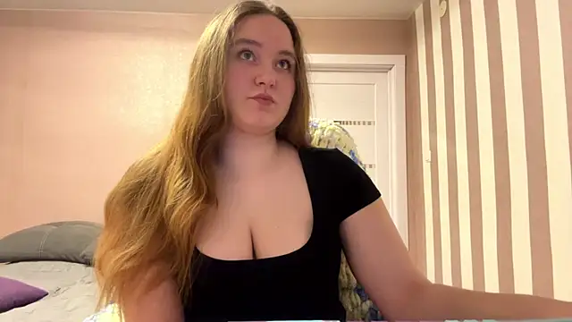 BabyBlissxx online show from April 2026 09:32:01 PM