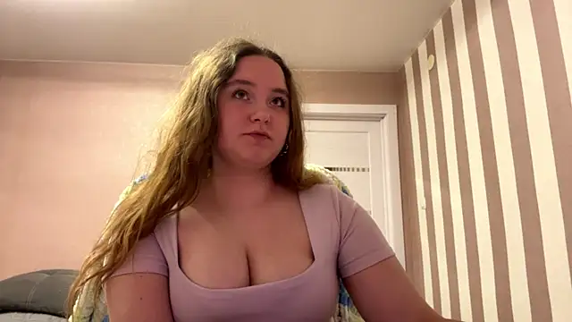 BabyBlissxx online show from April 2026 09:38:02 PM