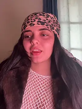 candicewest  online show from February 2026 07:59:02 PM