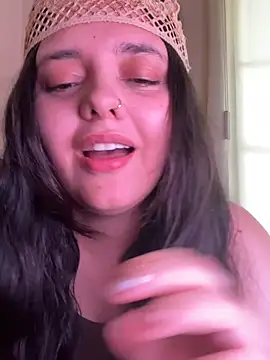 Snapshot of candicewest_ chatting on May 2026 05:38:01 PM candicewest online show from May 2026 05:38:01 PM