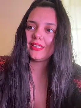 Snapshot of candicewest_ chatting on May 2026 05:33:01 PM candicewest online show from May 2026 05:33:01 PM