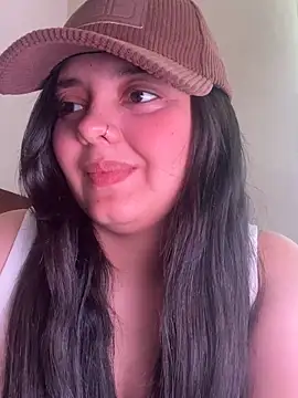 candicewest  online show from April 2026 05:25:01 PM