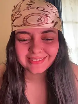 candicewest  online show from February 2026 05:04:01 PM