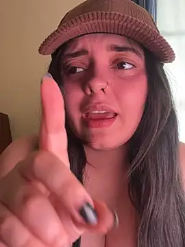 candicewest  online show from February 2026 03:20:01 PM