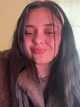 candicewest  online show from April 2026 06:14:02 PM