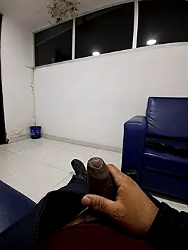 Loquillopajero online show from November 2025 08:06:01 AM