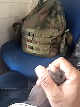 Loquillopajero online show from November 2025 07:39:01 PM