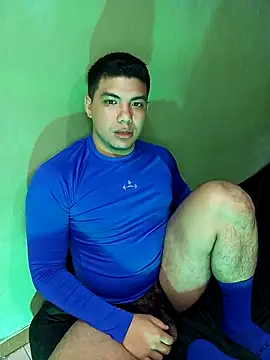 Snapshot of UrielRay13 chatting on November 2025 11:41:02 PM UrielRay13 online show from November 2025 11:41:02 PM