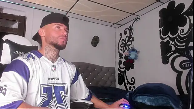 couple-hothot online show from November 2025 09:26:01 PM