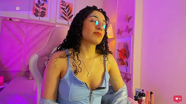 DemiJones  online show from December 2025 04:56:02 AM