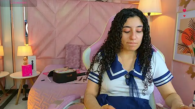 DemiJones  online show from April 2026 04:47:01 AM