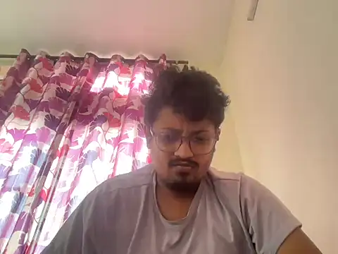 Snapshot of Your_yash2 chatting on June 2026 12:32:02 PM Your yash2 online show from June 2026 12:32:02 PM