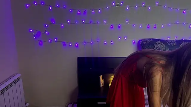 Fantasy Moonlightt online show from December 2025 05:14:02 PM