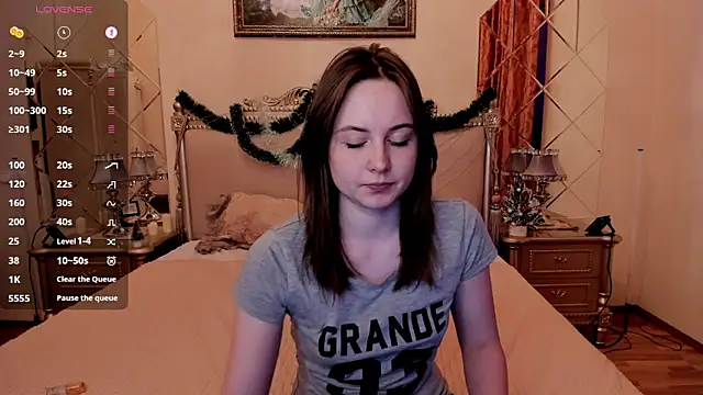 Snapshot of HolyBabyDoll chatting on December 2025 11:47:02 AM HolyBabyDoll online show from December 2025 11:47:02 AM