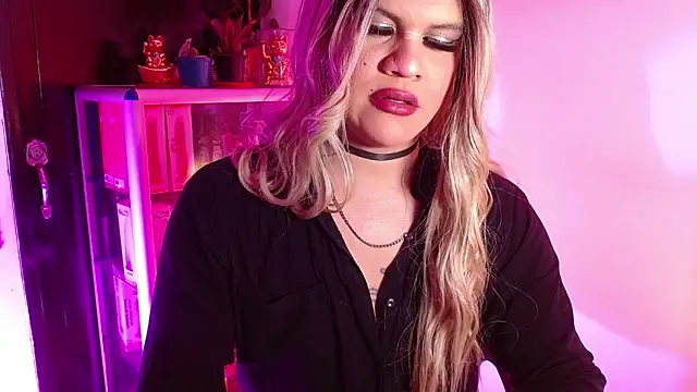 mistressparty online show from November 2025 08:42:02 PM