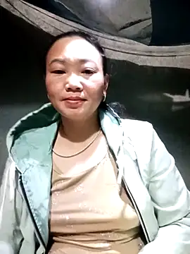 Snapshot of susunini chatting on November 2025 07:29:02 PM susunini online show from November 2025 07:29:02 PM