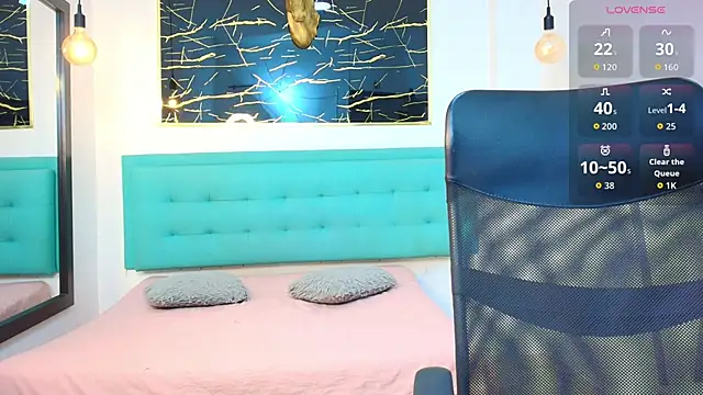 Snapshot of Luary69_ chatting on November 2025 03:10:01 AM Luary69 online show from November 2025 03:10:01 AM