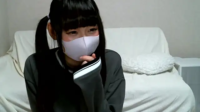 yuna-yourgirlfriend online show from November 2025 02:39:01 PM