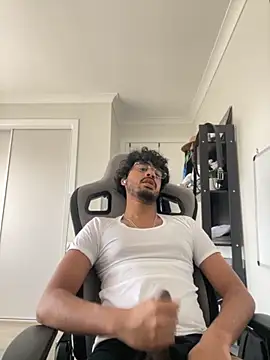 Snapshot of jayluvsu69 chatting on November 2025 02:05:01 AM jayluvsu69 online show from November 2025 02:05:01 AM