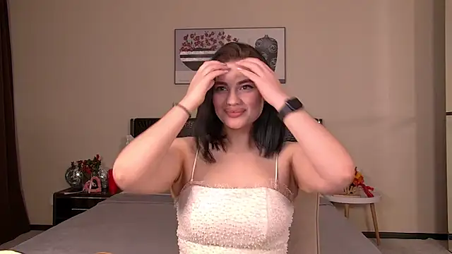 AdrianaTorres online show from November 2025 07:18:01 PM