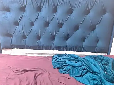 Peachesx25 online show from November 2025 06:50:02 AM