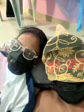 leenaboyxh online show from November 2025 09:02:02 AM