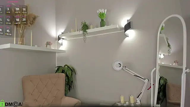 moon sanny online show from March 2026 01:18:02 AM