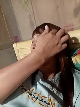 Missa-kute20 online show from November 2025 02:11:01 PM