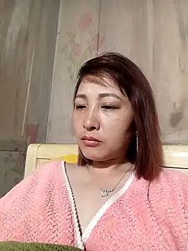 Missa-kute20 online show from March 2026 10:38:01 PM