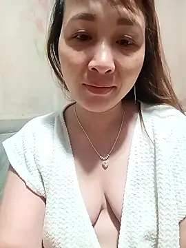 Missa-kute20 online show from January 2026 09:44:02 PM