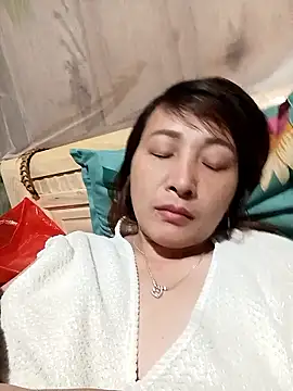 Missa-kute20 online show from January 2026 05:44:01 AM