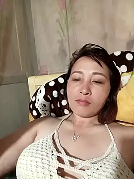 Missa-kute20 online show from March 2026 02:42:02 PM