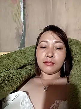 Missa-kute20 online show from February 2026 09:47:01 PM