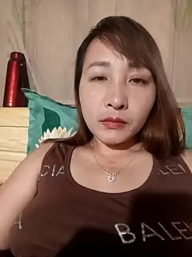 Missa-kute20 online show from November 2025 05:29:01 AM