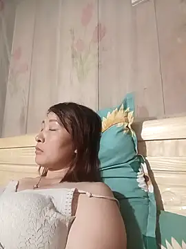 Missa-kute20 online show from April 2026 05:22:02 AM