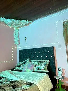 Snapshot of Bay_freedo chatting on November 2025 03:21:01 AM Bay freedo online show from November 2025 03:21:01 AM