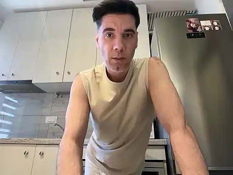 Snapshot of marcoo_x chatting on May 2026 07:06:01 AM marcoo x online show from May 2026 07:06:01 AM