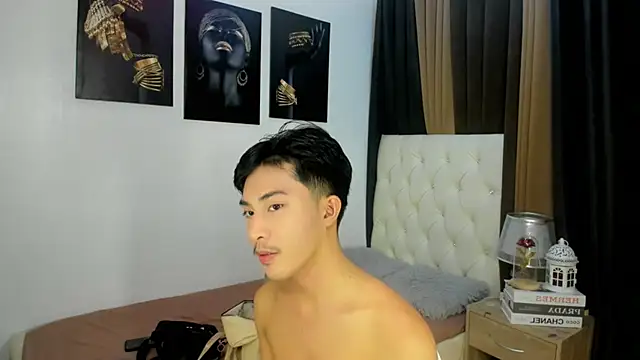 Urloverhardcock online show from November 2025 04:55:02 PM