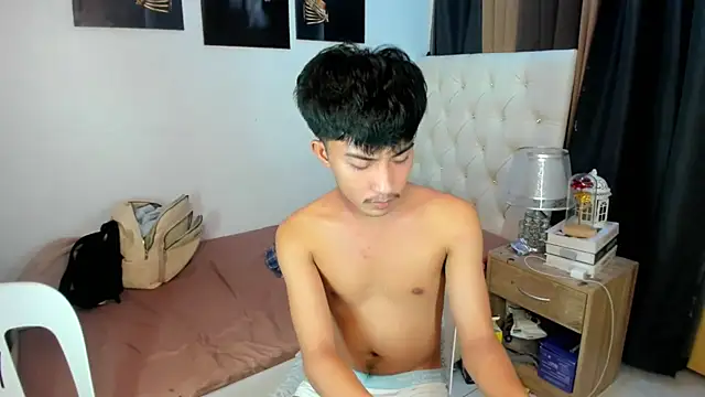 Urloverhardcock online show from December 2025 10:33:02 PM