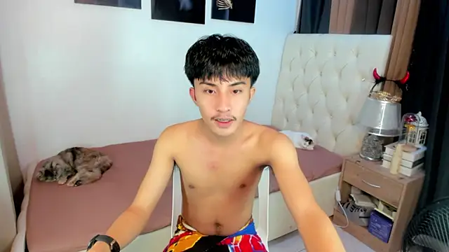 Urloverhardcock online show from December 2025 06:17:01 PM