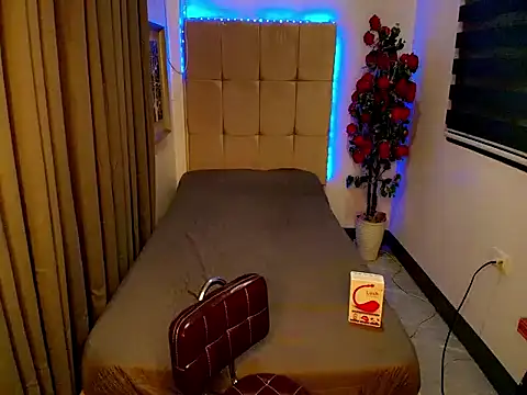 xbedofroses online show from March 2026 02:39:01 AM