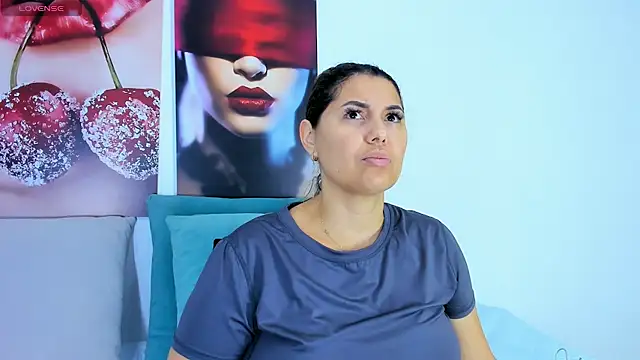 Andhrea Vale online show from January 2026 11:58:02 AM