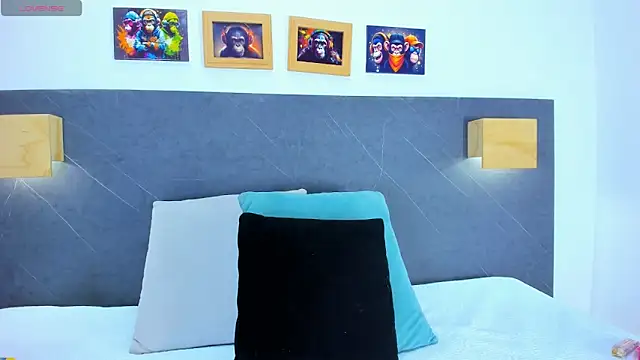 Andhrea Vale online show from February 2026 12:13:02 PM