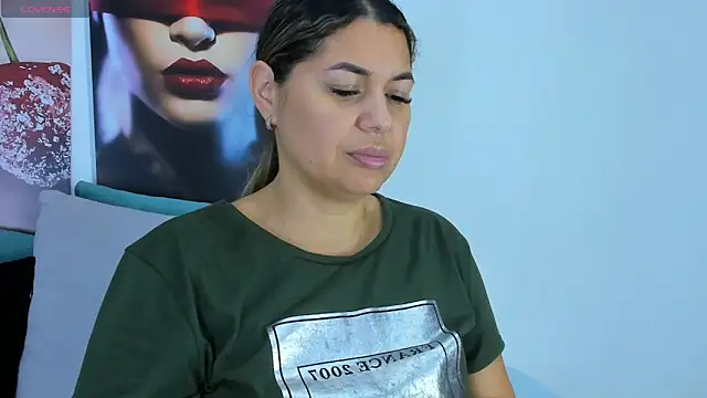 Andhrea Vale online show from January 2026 11:47:02 AM