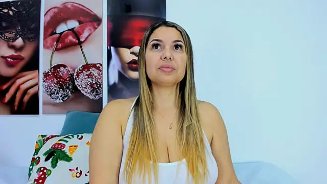 Andhrea Vale online show from November 2025 11:59:02 AM