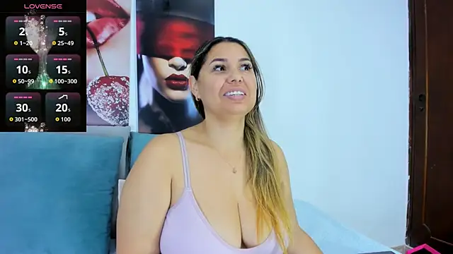 Andhrea Vale online show from December 2025 11:48:02 AM