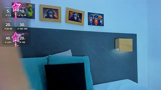 Andhrea Vale online show from March 2026 12:08:01 PM