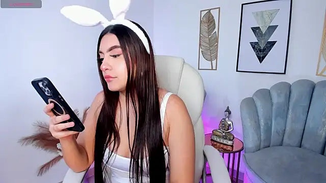 Maya vexx online show from January 2026 08:02:02 PM