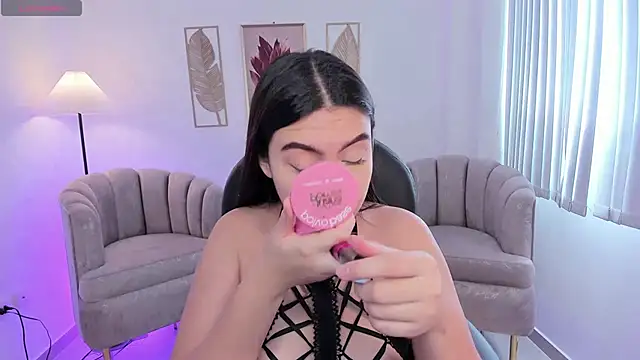 Maya vexx online show from January 2026 08:23:01 PM