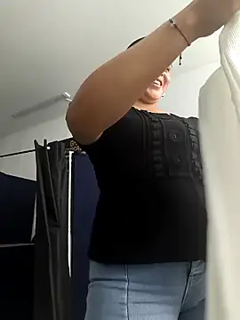 ALEJA  22 online show from March 2026 03:08:02 PM